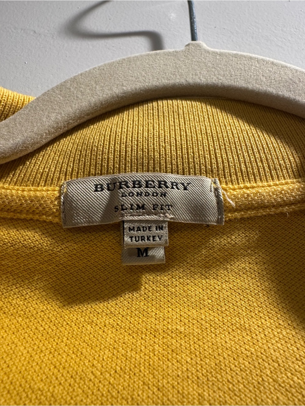 Men’s Burberry Yellow Polo Shirt with Chest Logo - Picture 4 of 6